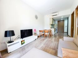 Lakeville (D22), Condominium #568849371
